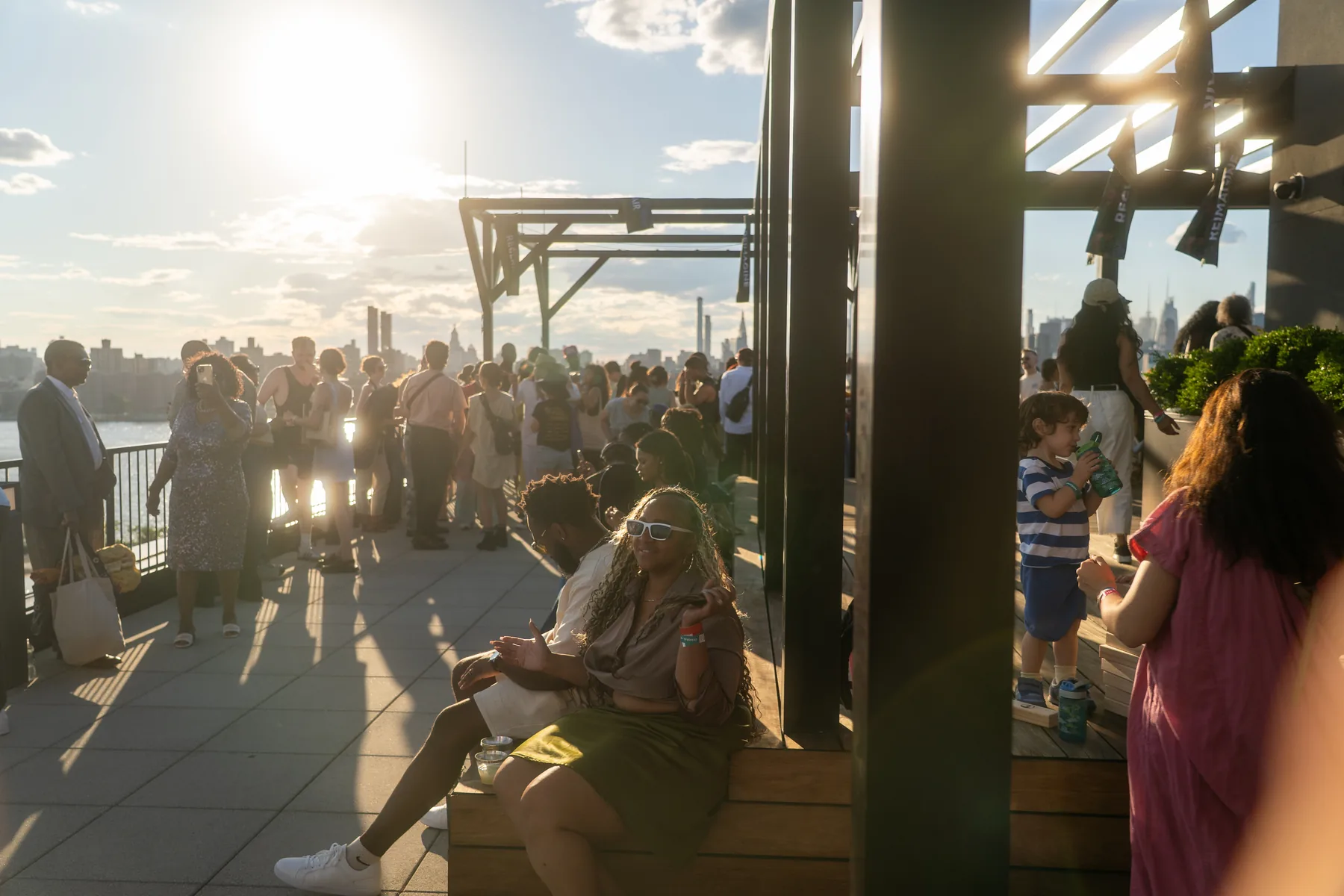 Rooftop wedding venue at VESPER in Brooklyn with panoramic Manhattan skyline views from the Williamsburg waterfront